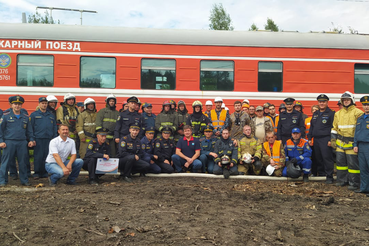 Добровольные пожарные, спасатели и пожарный поезд. В области прошли пожарно-тактические учения