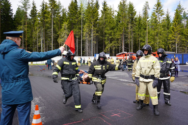 Лучшей добровольной пожарной командой Ленинградской области стали представители Кировского района